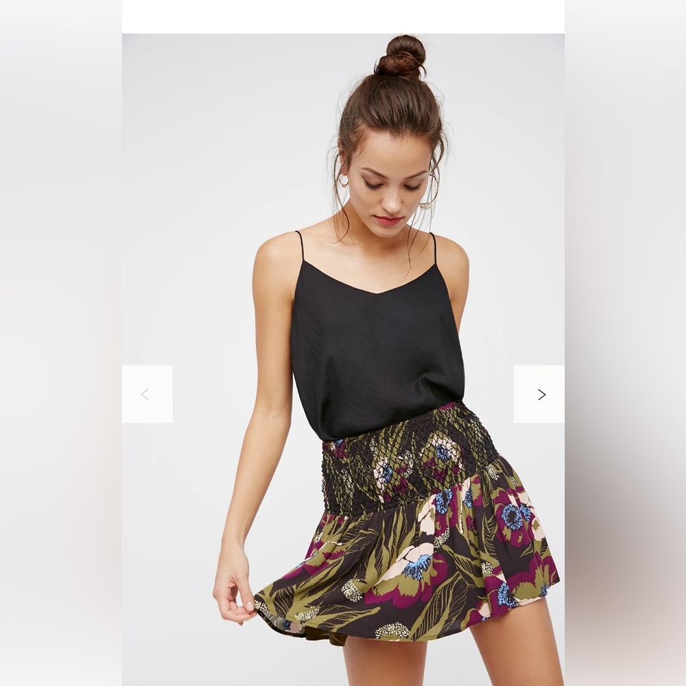 Free People Leave a Trace Floral Smocked Mini Skirt Sz Small